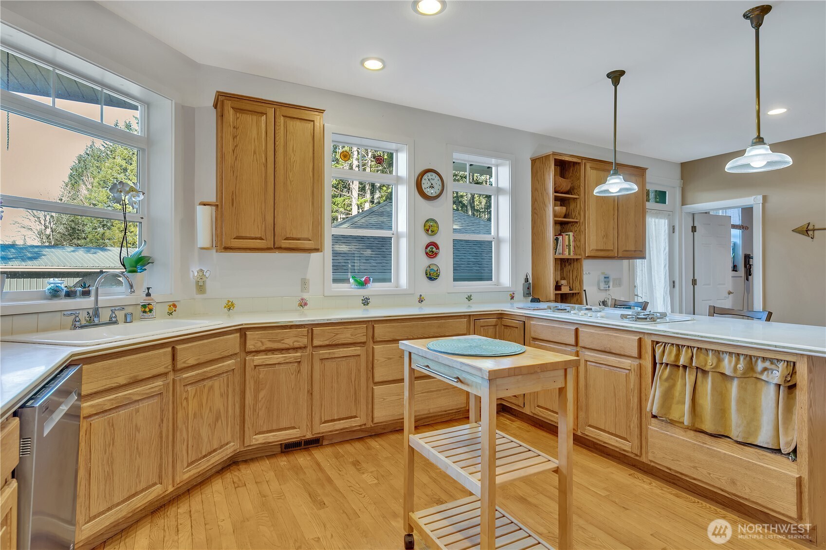 1388 Northeast Paulson Road Poulsbo, WA 98370 - Photo 14 of 40 Gallery Image 14