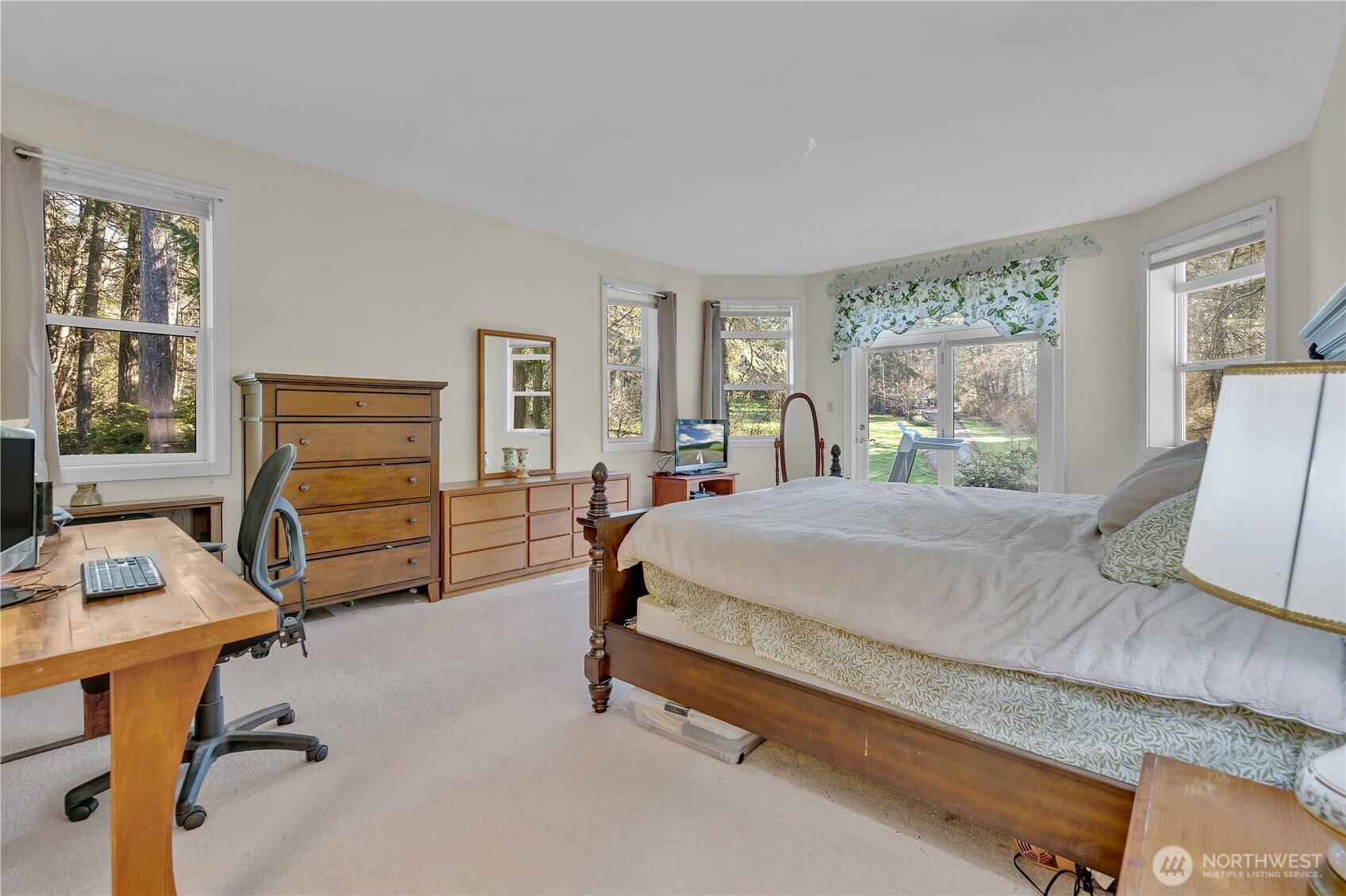 1388 Northeast Paulson Road Poulsbo, WA 98370 - Photo 18 of 40 Gallery Image 18