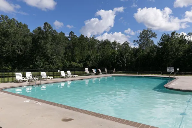 $400,000 | 536 Man O War Lane, Moncks Corner, SC 29461