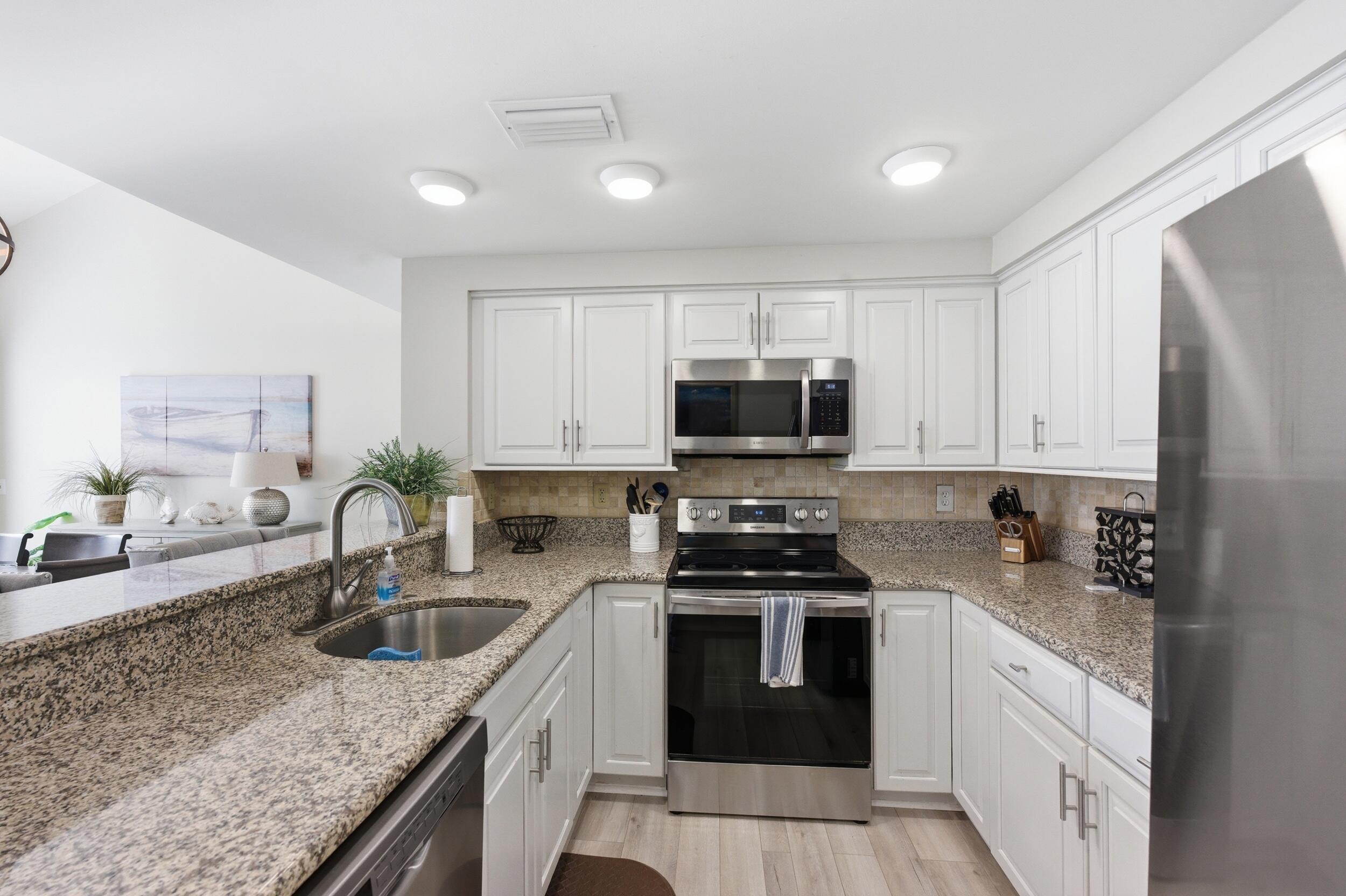 109 Mainsail Circle Jupiter, FL 33477 - Photo 22 of 70 22__jjl5803