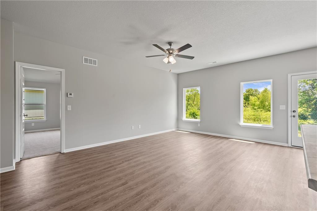 19523 Lincoln Street Spring Hill, KS 66083 - Photo 6 of 26