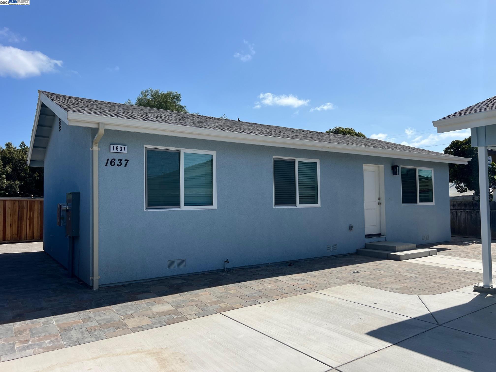 1637 Pine Street Livermore, CA 94551 - Photo 1 of 24