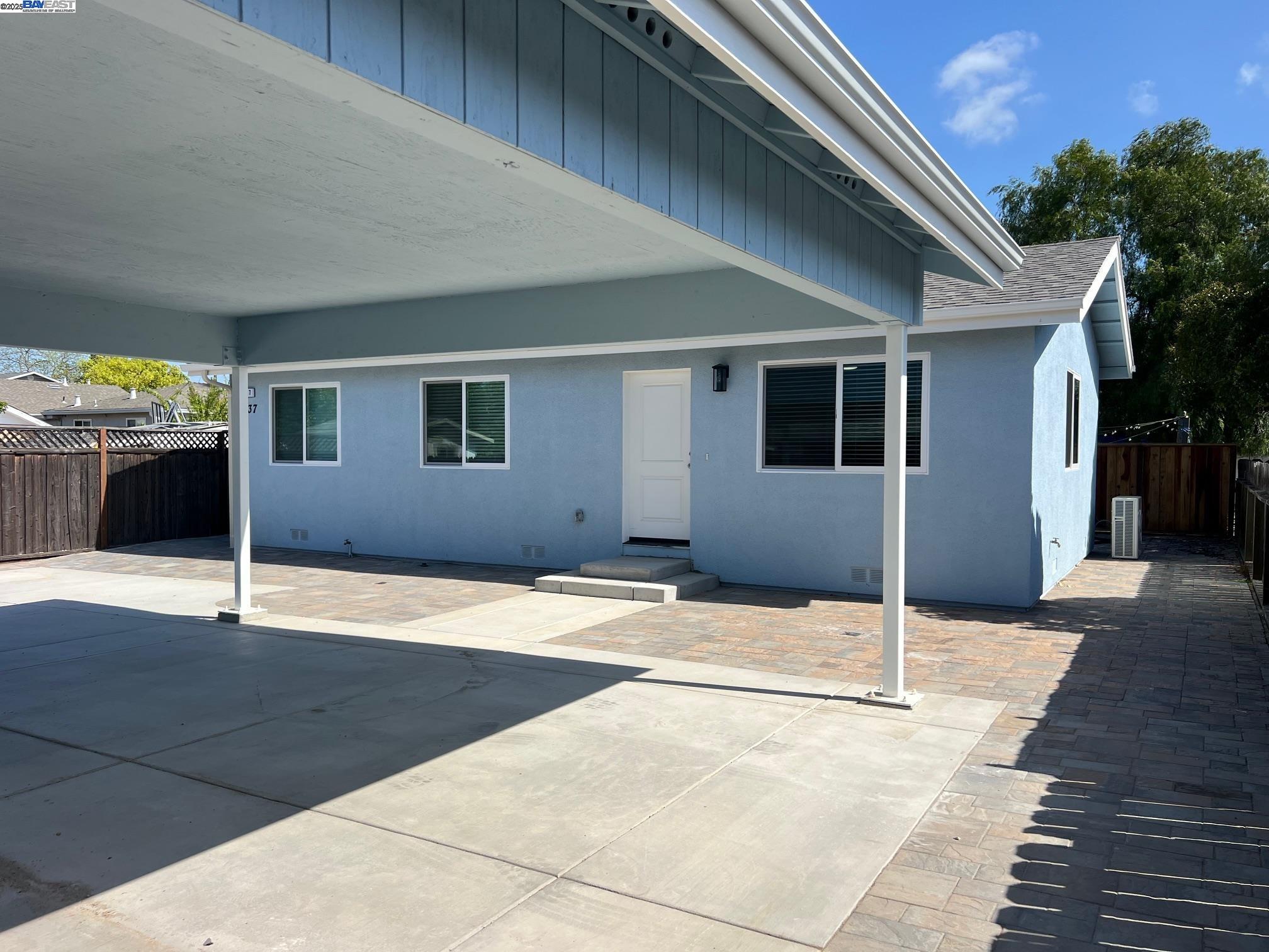 1637 Pine Street Livermore, CA 94551 - Photo 2 of 24