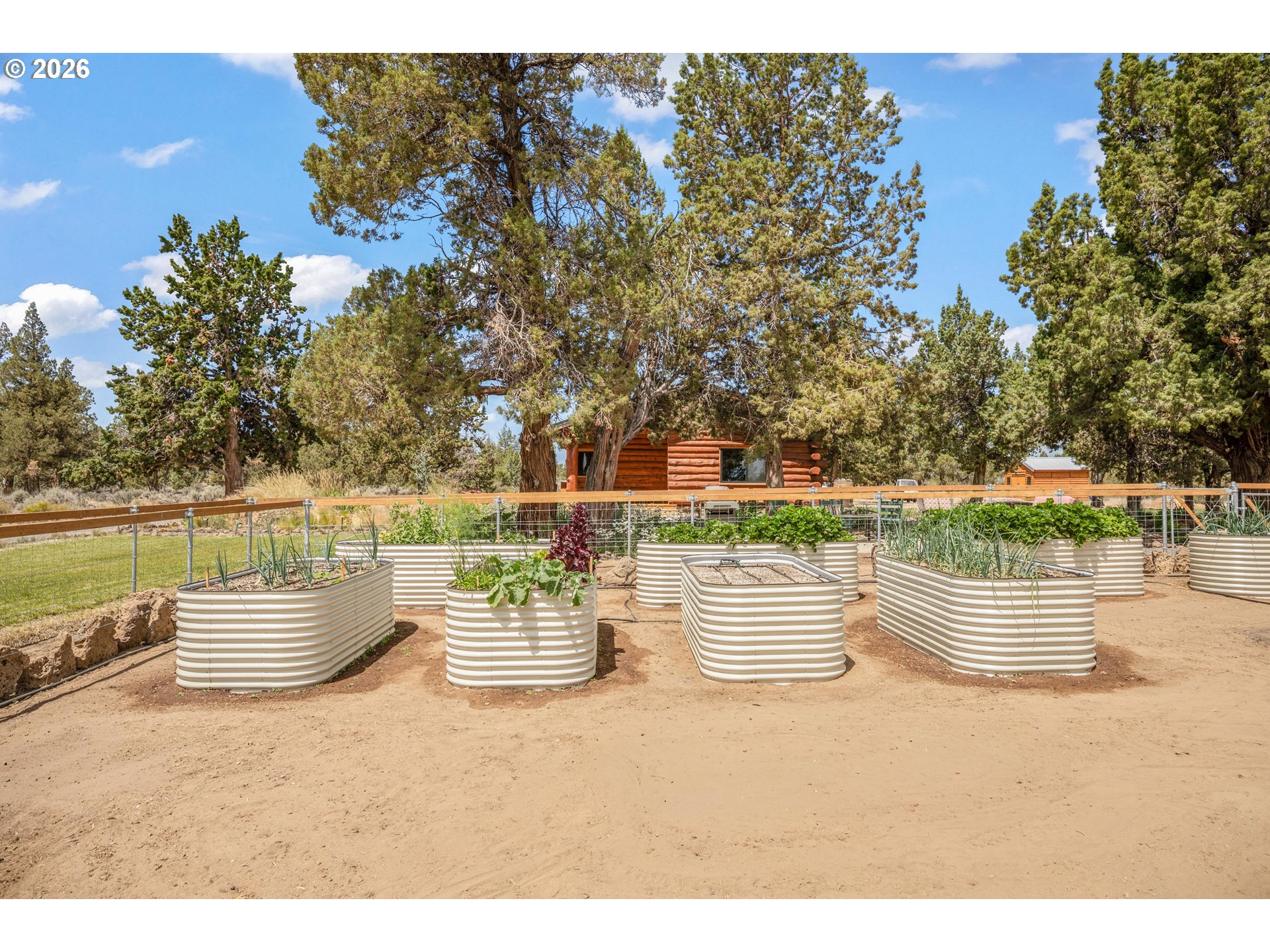61601 Gribbling Road Bend, OR 97702 - Photo 21 of 41 Gallery Image 21