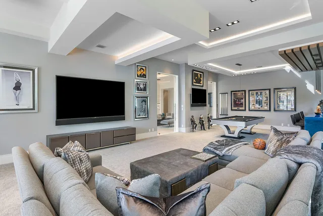 $18,500,000 | 290 South Maya Palm Drive, Boca Raton, FL 33432