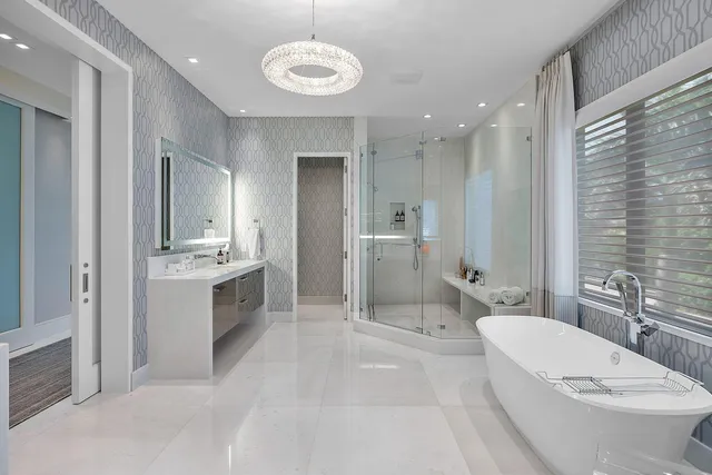 $18,500,000 | 290 South Maya Palm Drive, Boca Raton, FL 33432