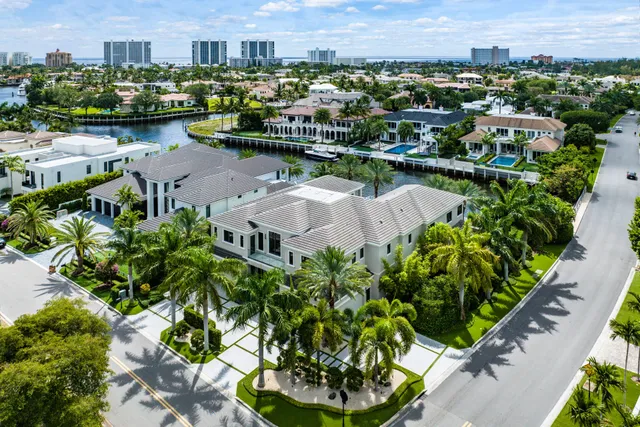 $18,500,000 | 290 South Maya Palm Drive, Boca Raton, FL 33432