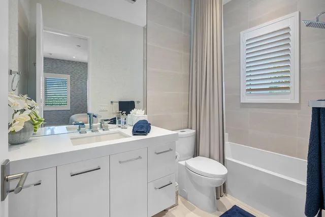 $18,500,000 | 290 South Maya Palm Drive, Boca Raton, FL 33432