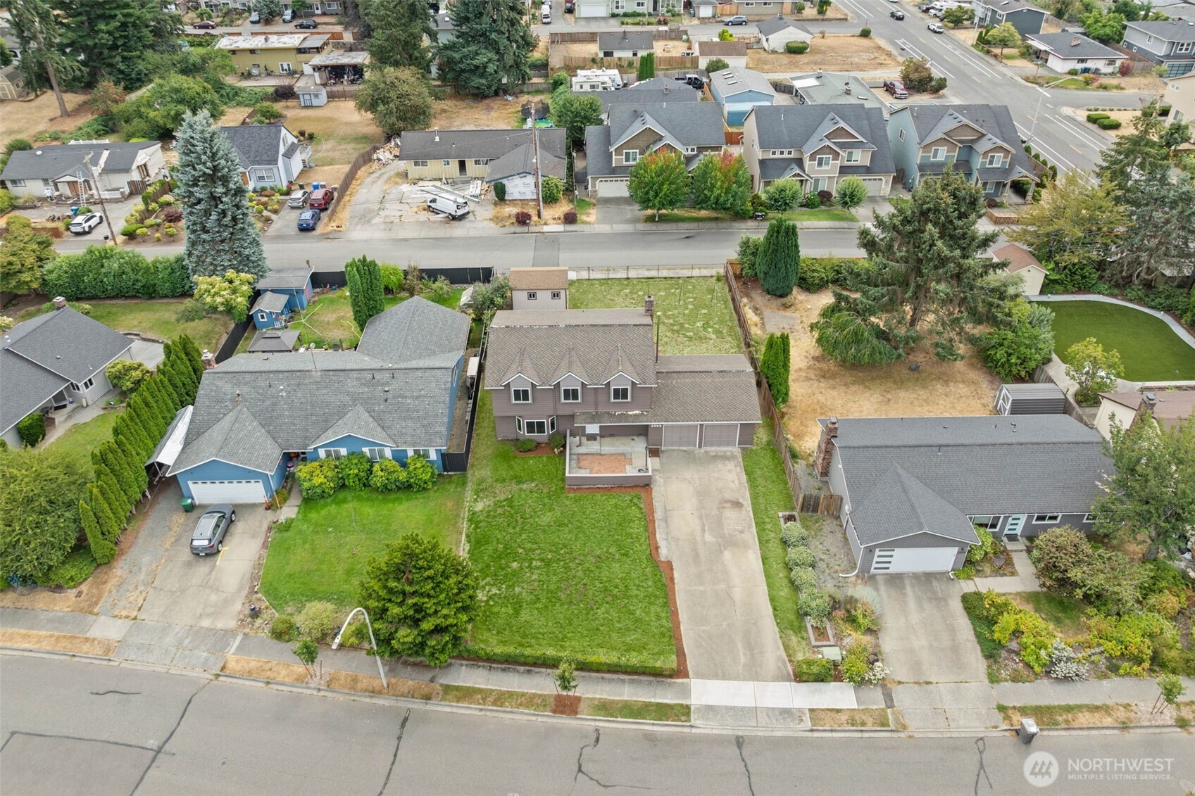 2509 Northeast 23rd Place Renton, WA 98056 - Photo 38 of 40 Gallery Image 38