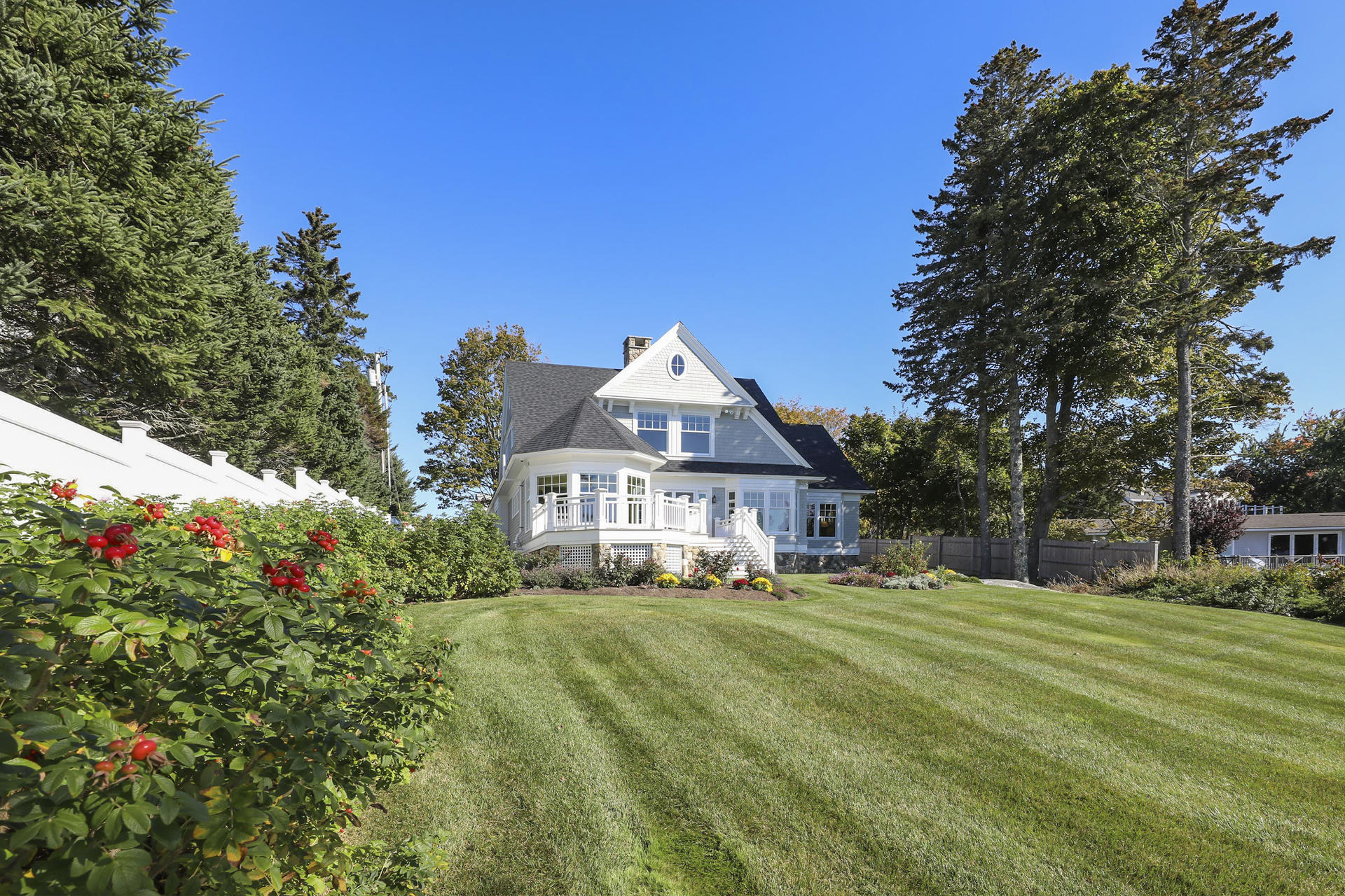 12 Pinkham Cove Road Boothbay Harbor, ME 04538 - Photo 7 of 37 033-photo--7622602