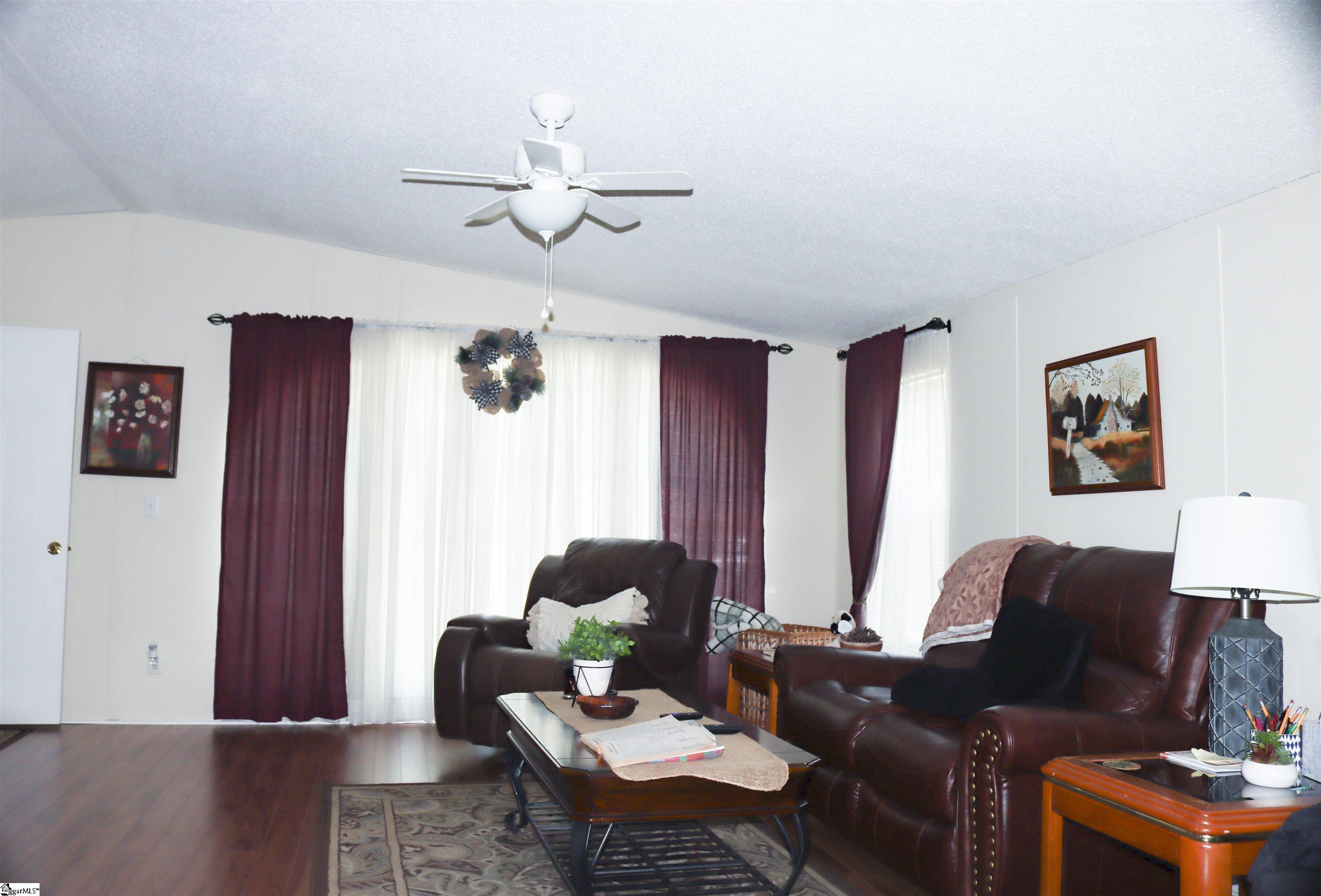 1 Tumblin Way Fountain Inn, SC 29644 - Photo 10 of 24