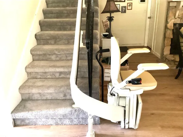 $294,000 | 2101 Sunset Point Road, Unit 1806, Clearwater, FL 33765