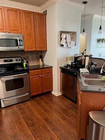 $250,000 | 1711 Old Spanish Trail, Unit 313, Houston, TX 77054