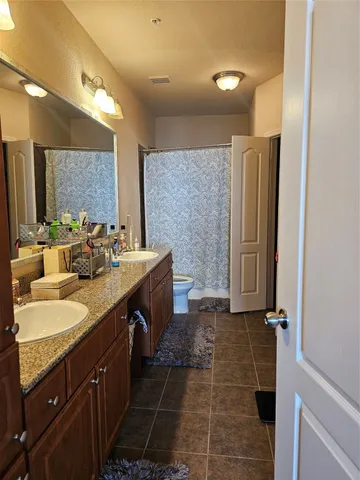 $250,000 | 1711 Old Spanish Trail, Unit 313, Houston, TX 77054