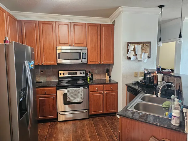 $250,000 | 1711 Old Spanish Trail, Unit 313, Houston, TX 77054