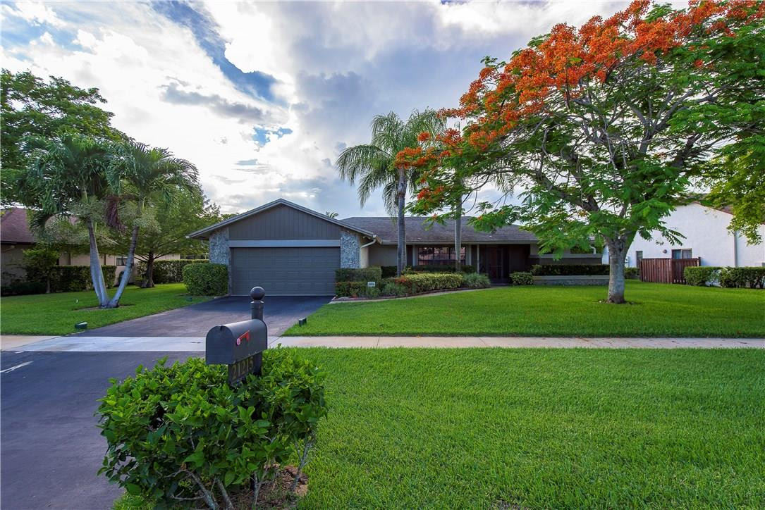 21215 Raindance Lane Boca Raton, FL 33428 - Photo 29 of 34 Photo 29