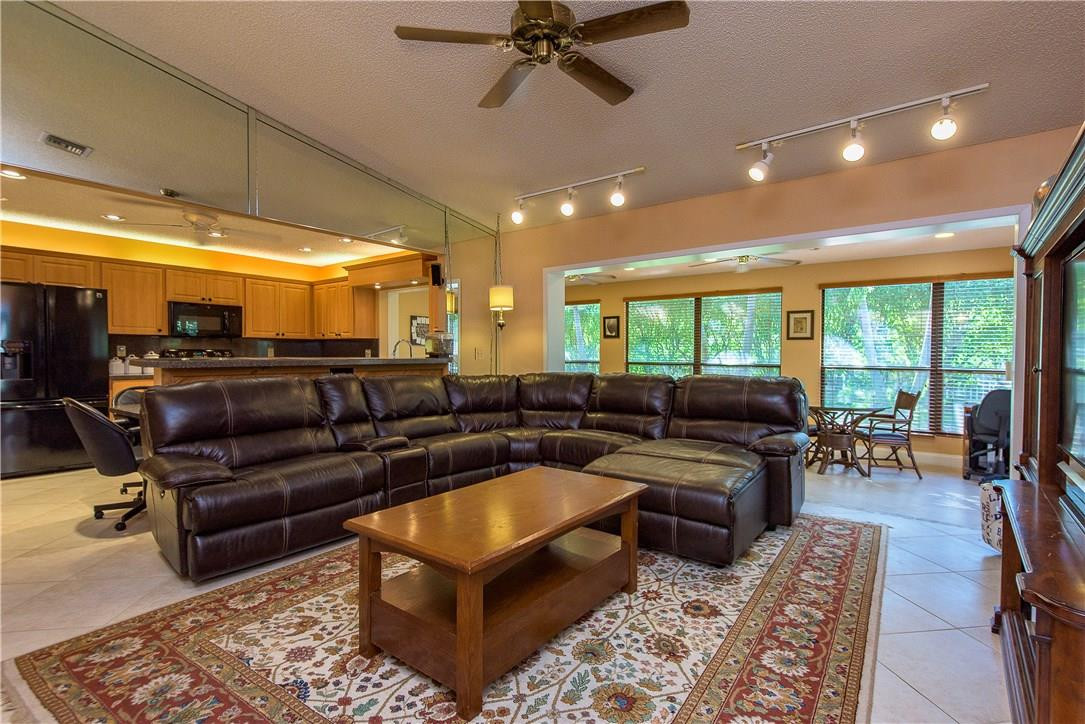 21215 Raindance Lane Boca Raton, FL 33428 - Photo 4 of 34 Photo 4