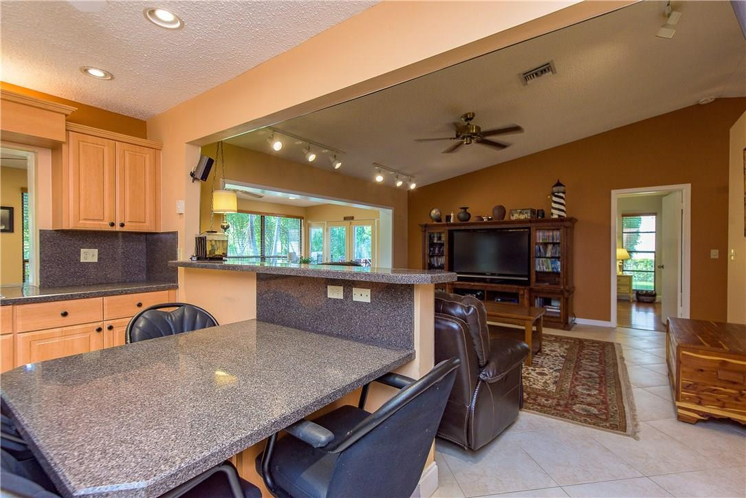 21215 Raindance Lane Boca Raton, FL 33428 - Photo 6 of 34 Photo 6