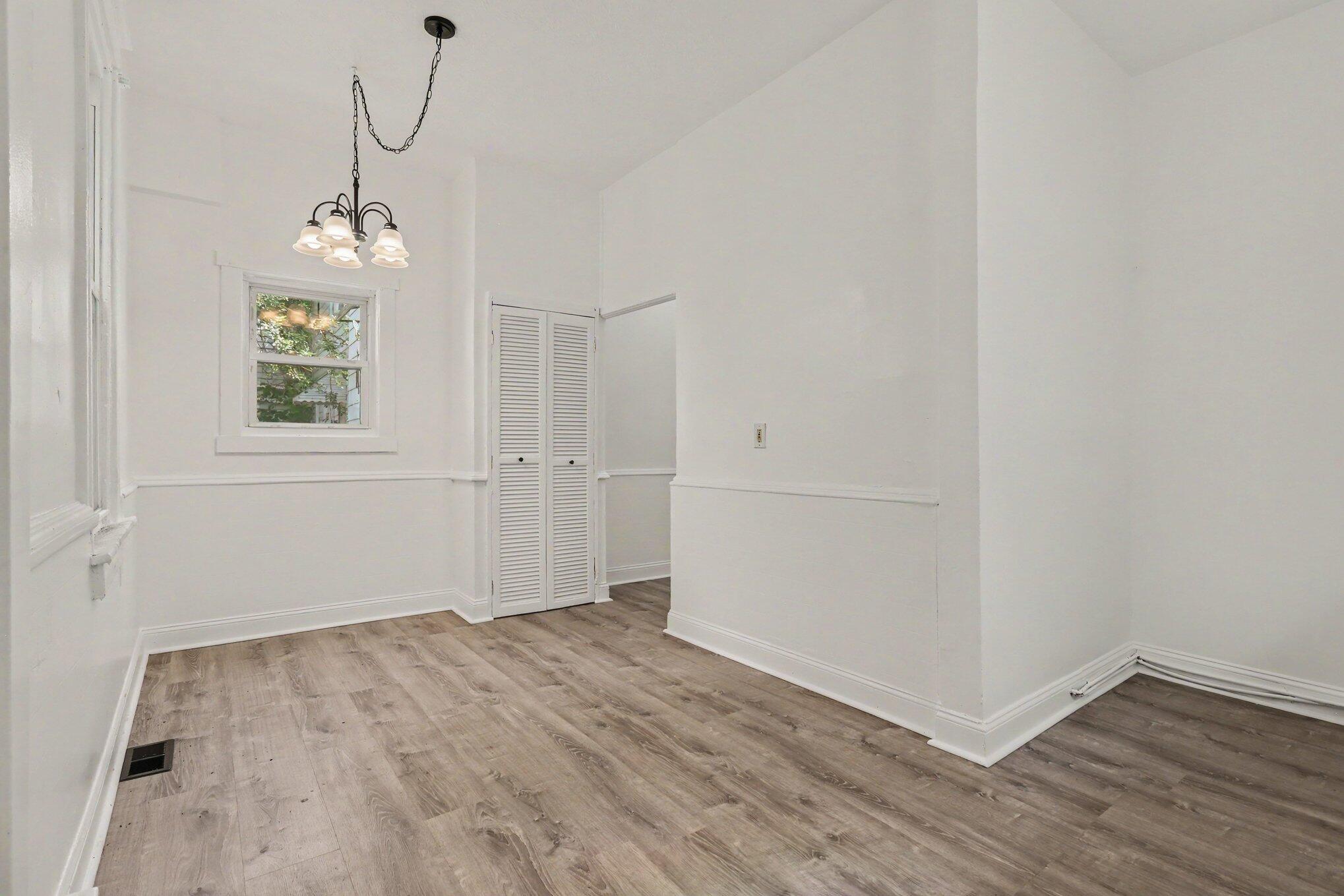 1825 Scott Street Covington, KY 41014 - Photo 8 of 24 009_file_8819