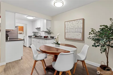 $329,950 | 16817 Larch Way, Unit E103, Lynnwood, WA 98037