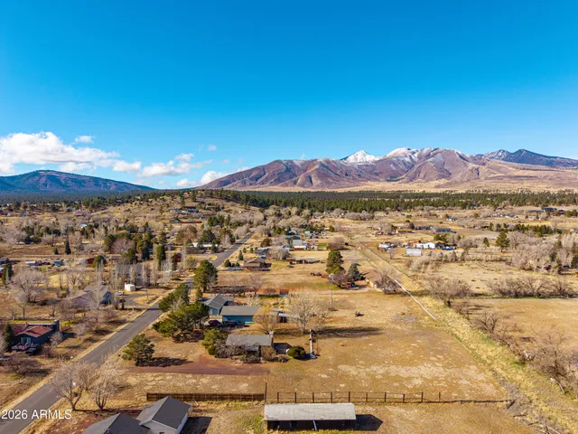 $490,000 | 5935 Buckboard Trail, Flagstaff, AZ 86004