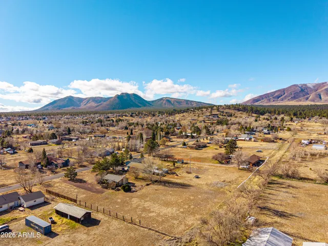 $490,000 | 5935 Buckboard Trail, Flagstaff, AZ 86004