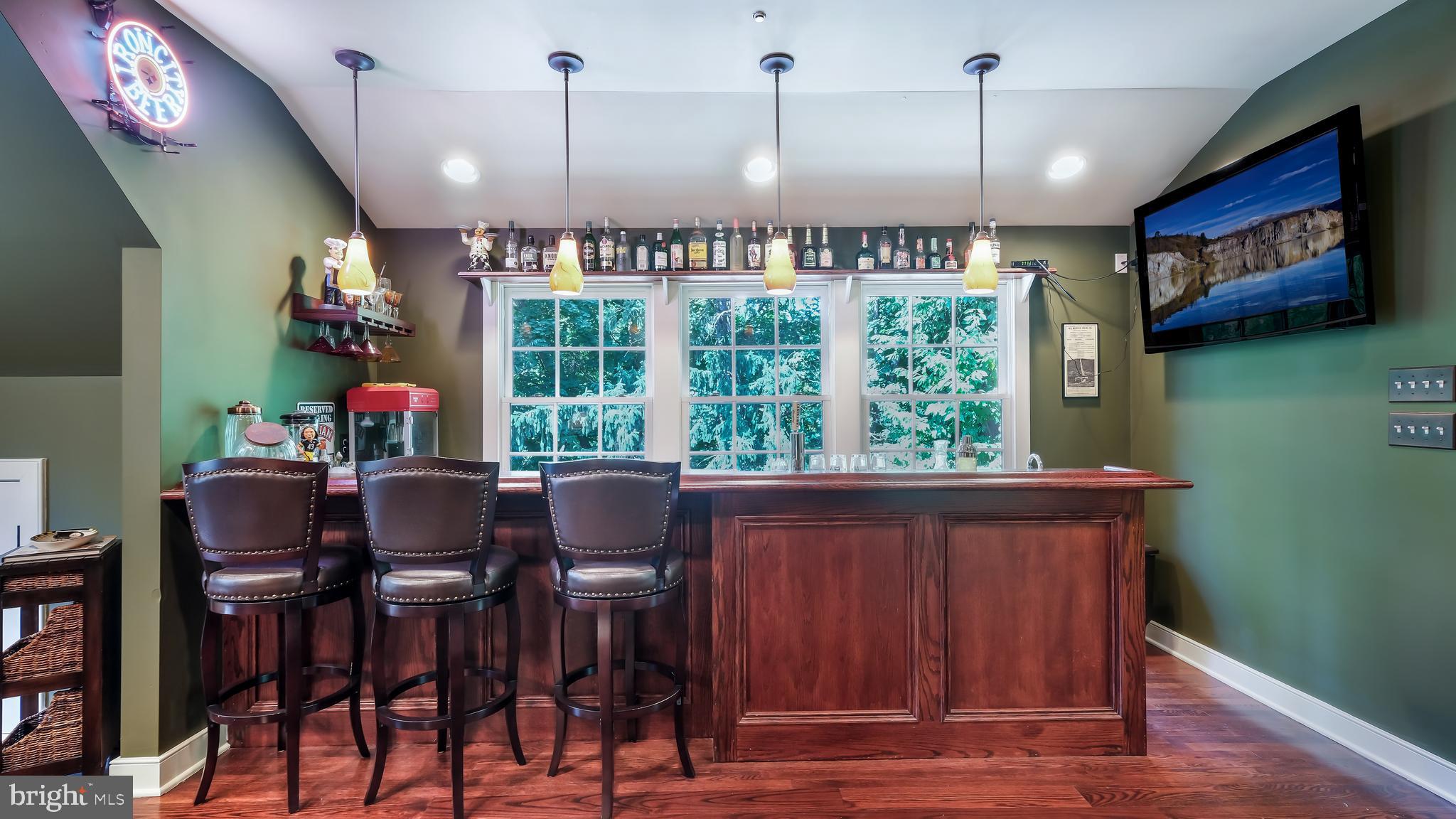 2605 Furlong Road Doylestown, PA 18902 - Photo 19 of 38 Custom Pub