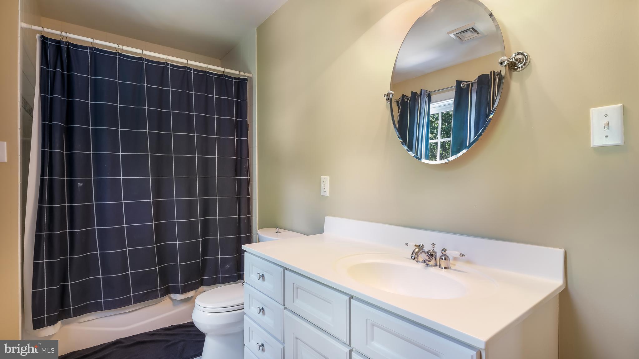 2605 Furlong Road Doylestown, PA 18902 - Photo 23 of 38