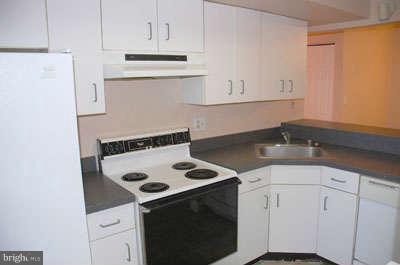 6708 Ridge Road, Unit 103 Rosedale, MD 21237 - Photo 8 of 16 Kitchen