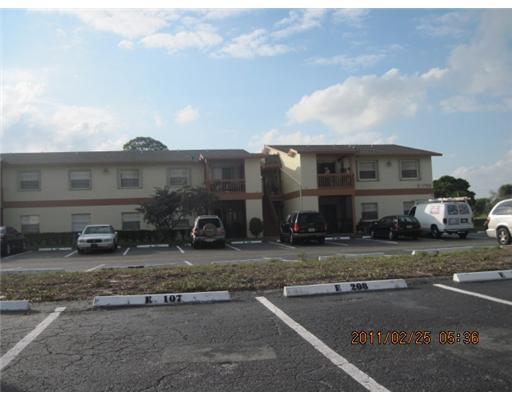 1790 Abbey Road, Unit 202 West Palm Beach, FL 33415 - Photo 1 of 7 Primary Photo