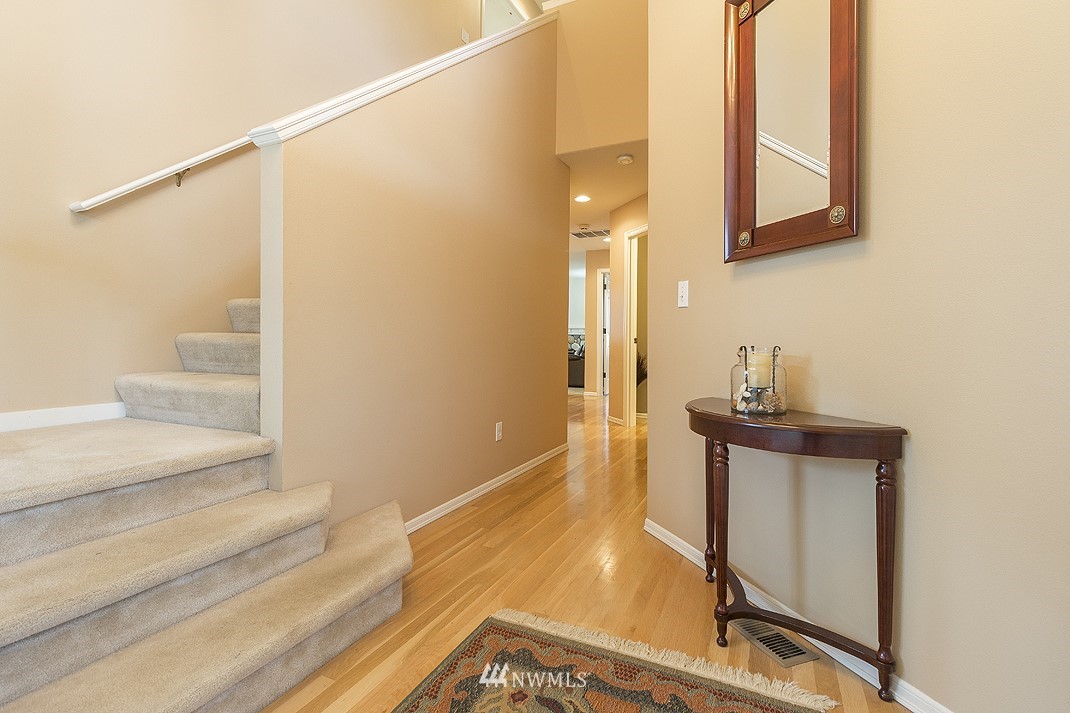 2832 191st Place Southeast Bothell, WA 98012 - Photo 3 of 24