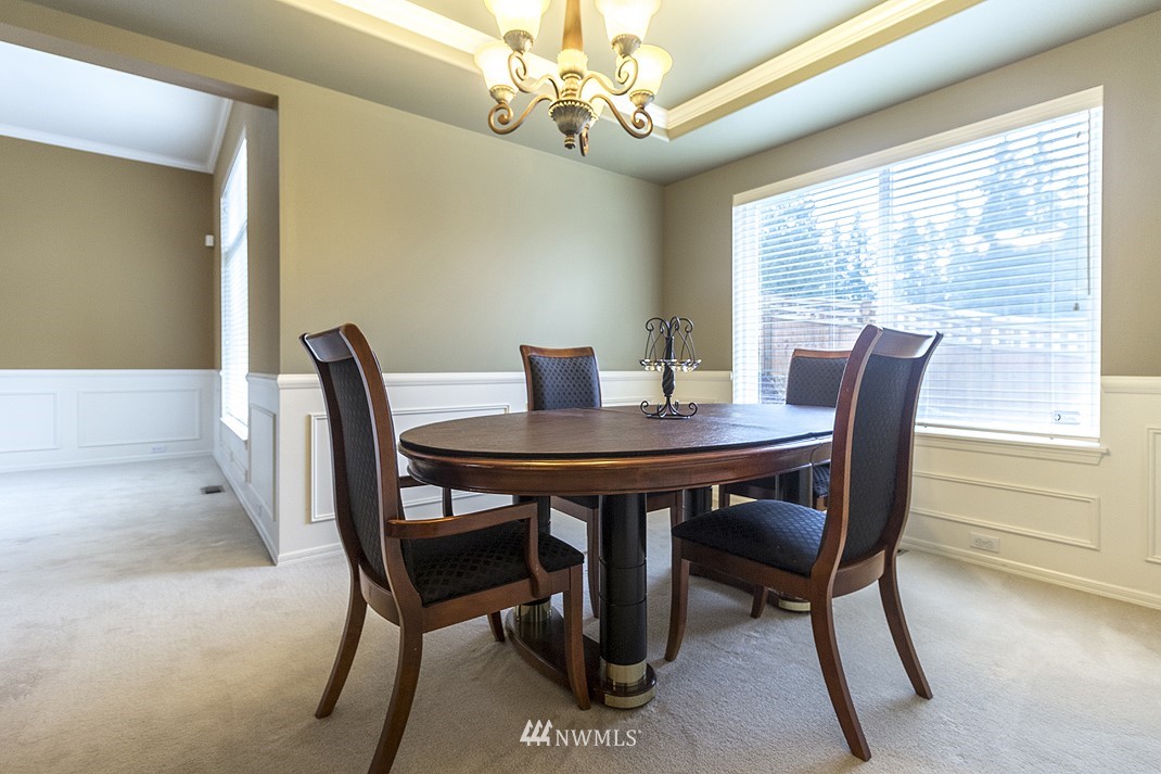 2832 191st Place Southeast Bothell, WA 98012 - Photo 5 of 24