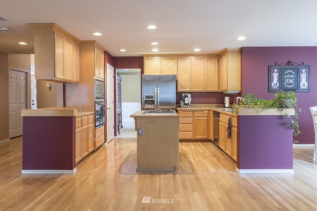 2832 191st Place Southeast Bothell, WA 98012 - Photo 9 of 24