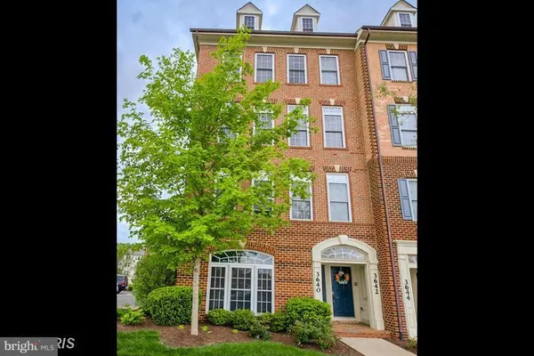 $2,600 | 3642 Carriage Hill Drive, Unit 3642, Frederick, MD 21704