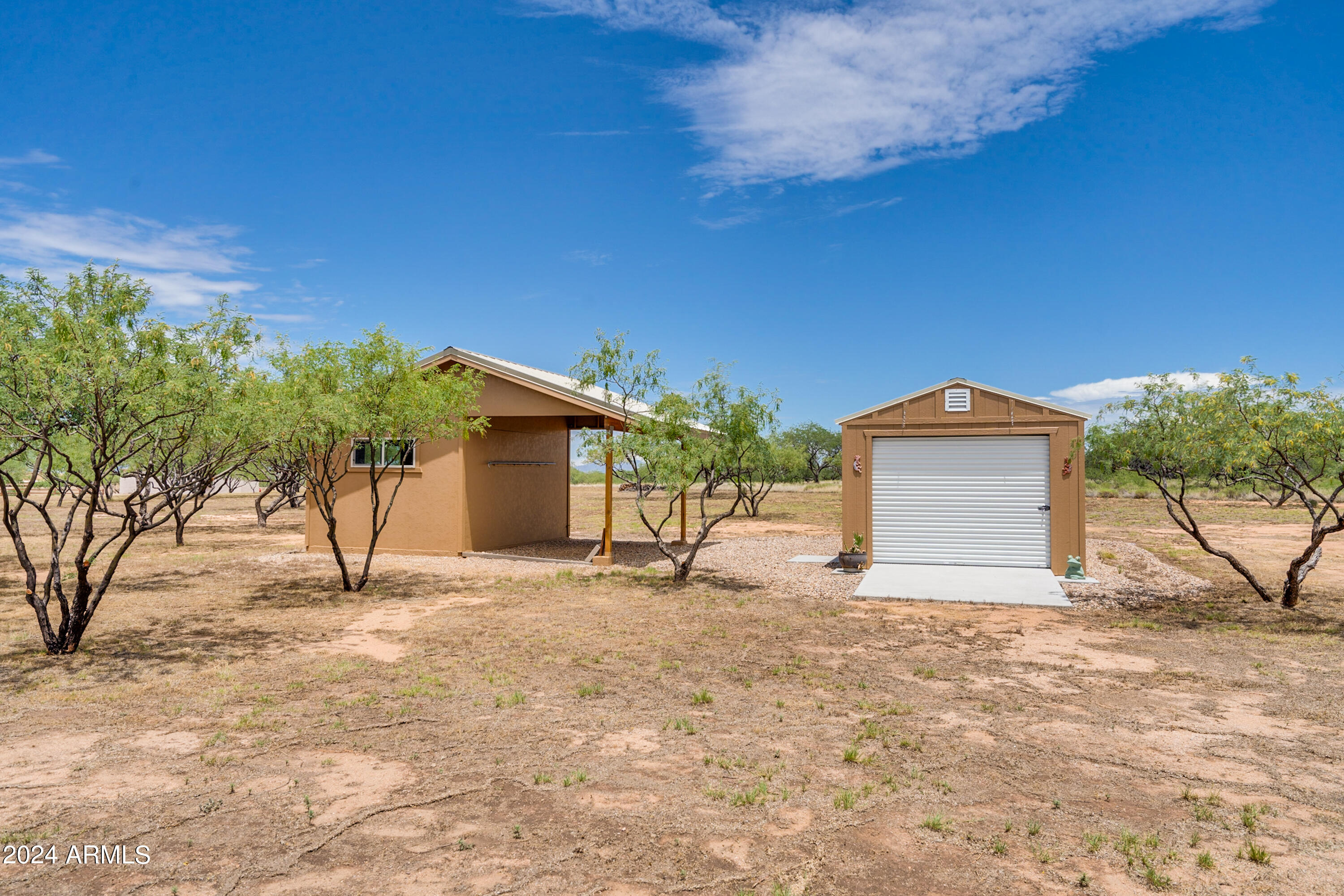 3341 West Horse Ride Loop Benson, AZ 85602 - Photo 37 of 49 Workshop and Shed