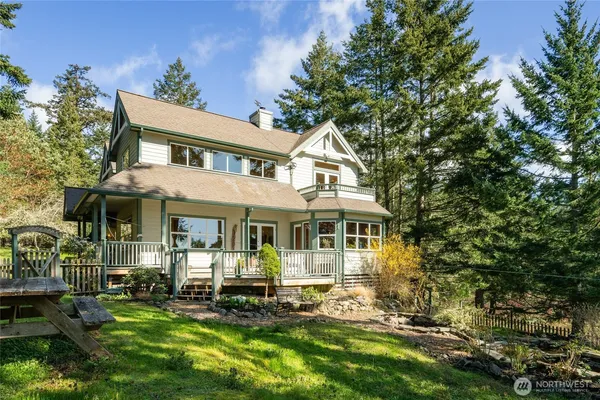 $1,125,000 | 391 Little Mountain Road, Friday Harbor, WA 98250