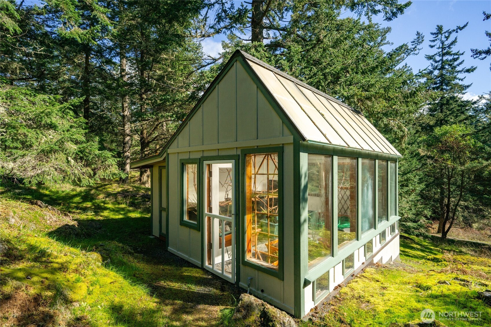 391 Little Mountain Road Friday Harbor, WA 98250 - Photo 17 of 40