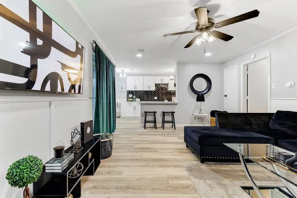 $1,800 | 12814 Pandora Drive, Dallas, TX 75238