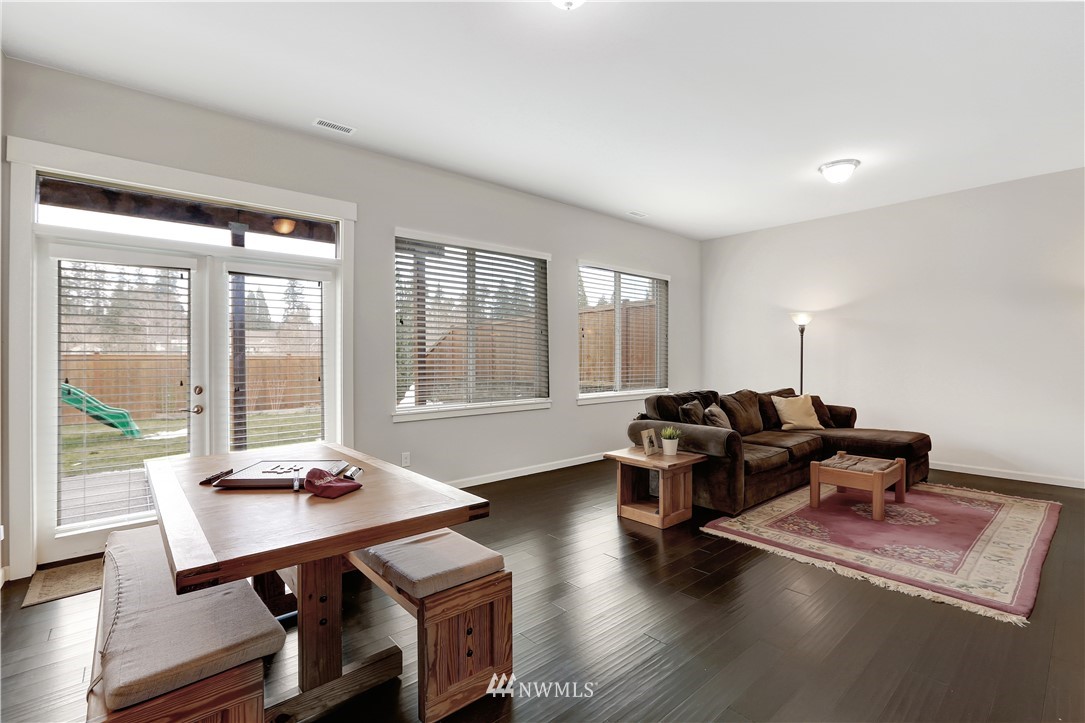 5608 Northeast 9th Street Renton, WA 98059 - Photo 31 of 40