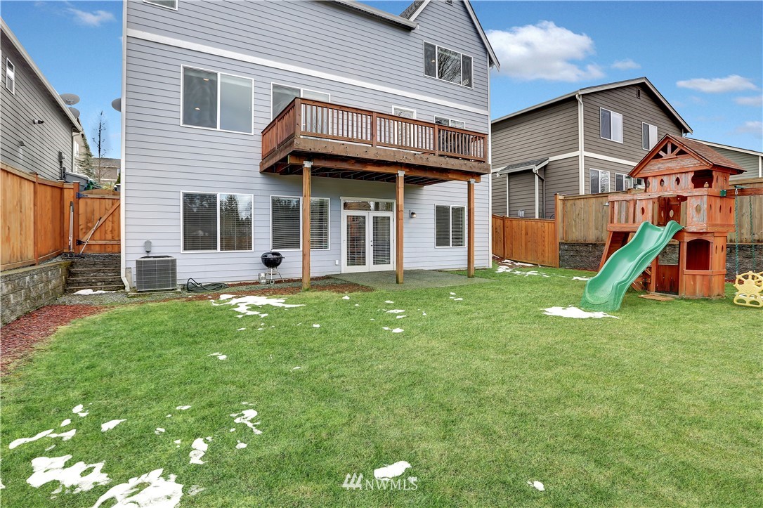 5608 Northeast 9th Street Renton, WA 98059 - Photo 35 of 40