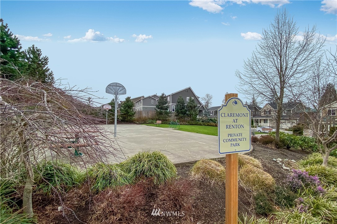 5608 Northeast 9th Street Renton, WA 98059 - Photo 38 of 40