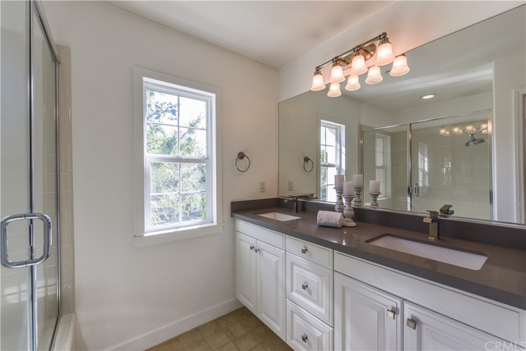 53 Bellwind Irvine, CA 92603 - Photo 17 of 32