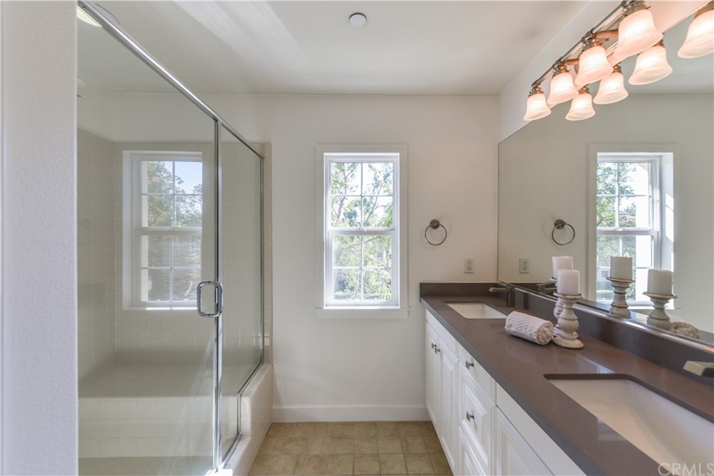 53 Bellwind Irvine, CA 92603 - Photo 18 of 32