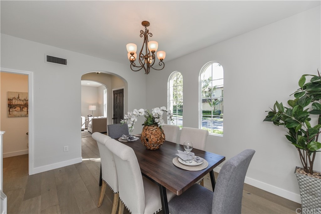 53 Bellwind Irvine, CA 92603 - Photo 9 of 32