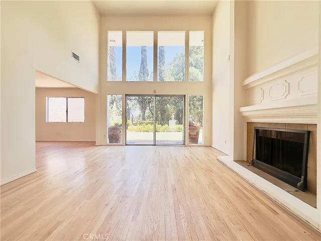 $5,995 | 3424 Lambeth Street, Los Feliz, CA 90027