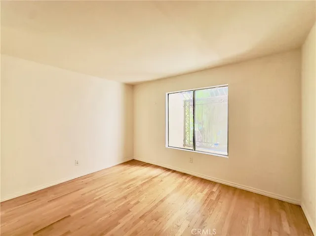 $5,995 | 3424 Lambeth Street, Los Feliz, CA 90027