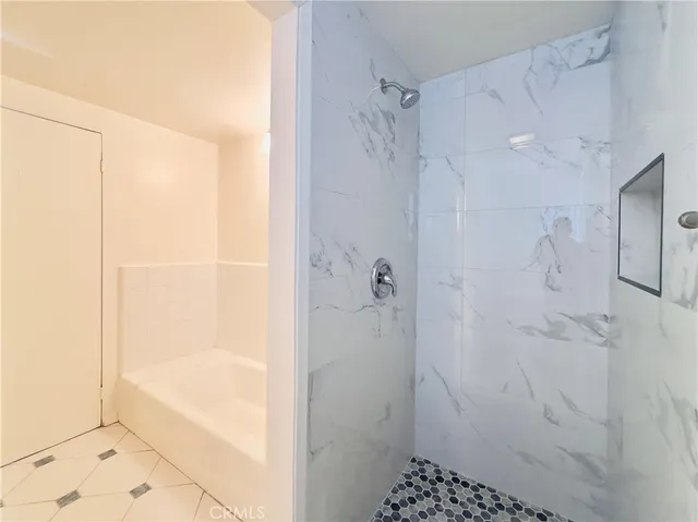 $5,995 | 3424 Lambeth Street, Los Feliz, CA 90027