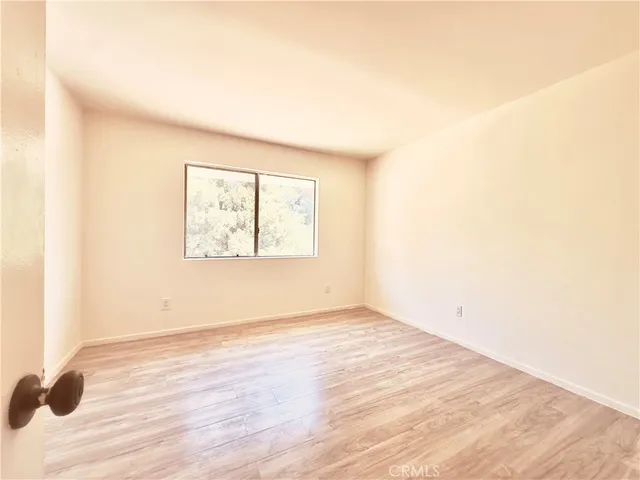 $5,995 | 3424 Lambeth Street, Los Feliz, CA 90027