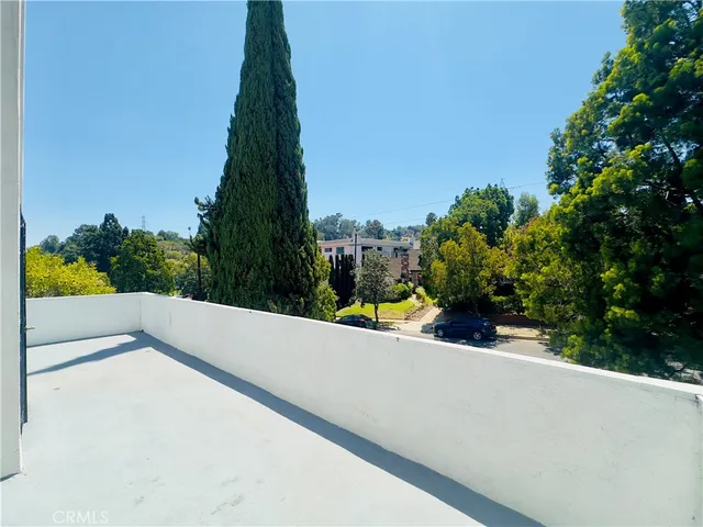 $5,995 | 3424 Lambeth Street, Los Feliz, CA 90027