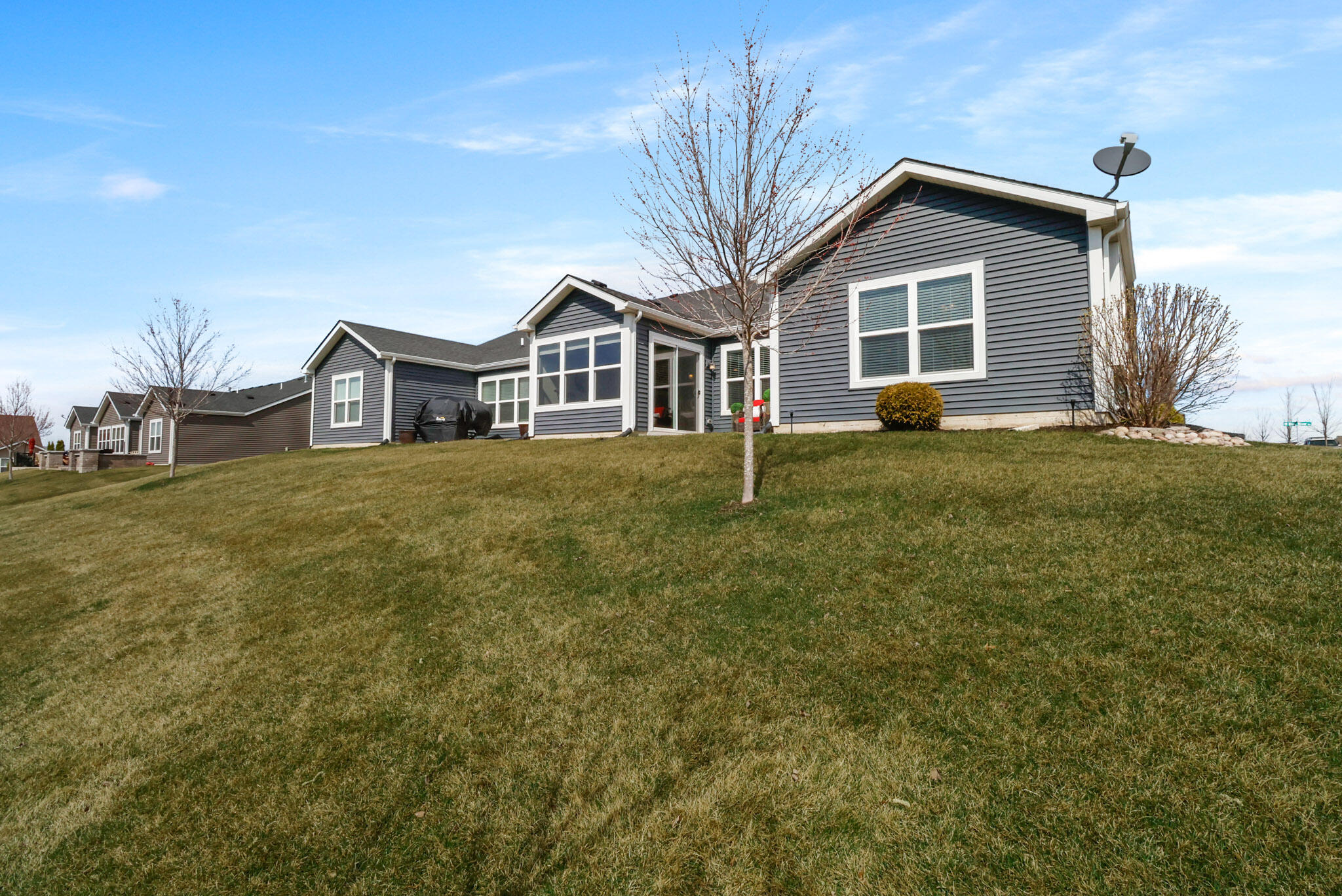 2951 Blue River Road Valparaiso, IN 46385 - Photo 23 of 27 2048x1368